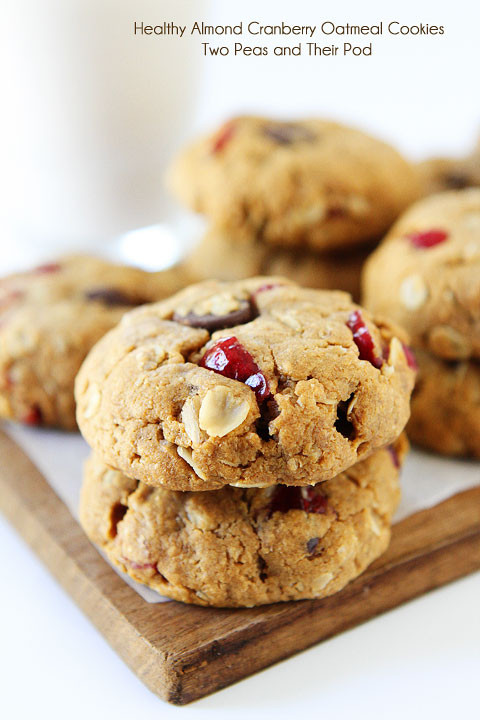 Healthy Oatmeal Cranberry Cookies
 Healthy Almond Cranberry Oatmeal Cookies