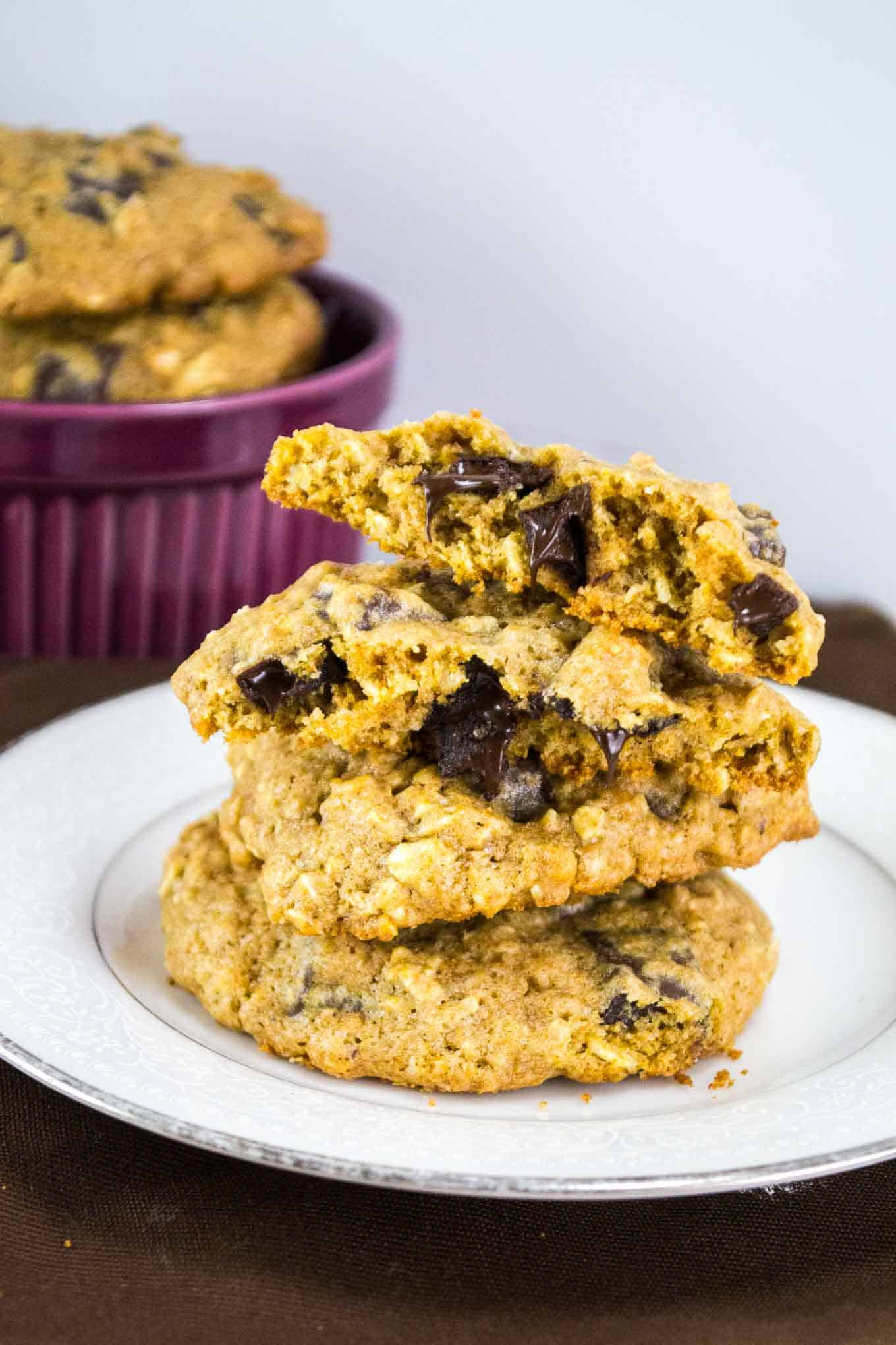 Healthy Oatmeal Date Cookies
 Healthy Oatmeal Chocolate Chunk Cookies Build Your Bite