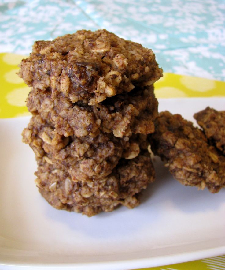 Healthy Oatmeal Date Cookies
 two healthy oatmeal cookie recipes