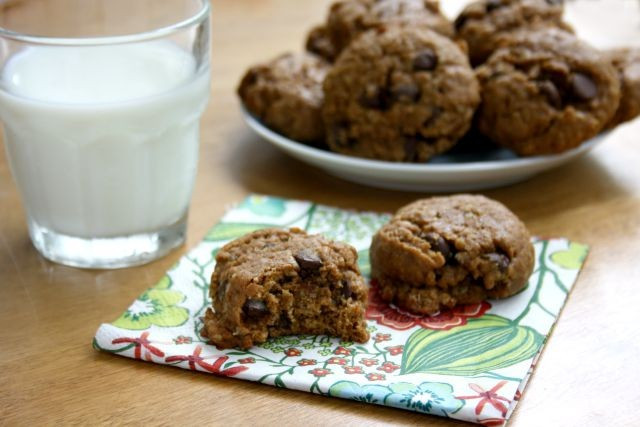 Healthy Oatmeal Molasses Cookies
 Healthy Peanut Butter Oatmeal Chocolate Chip Cookies