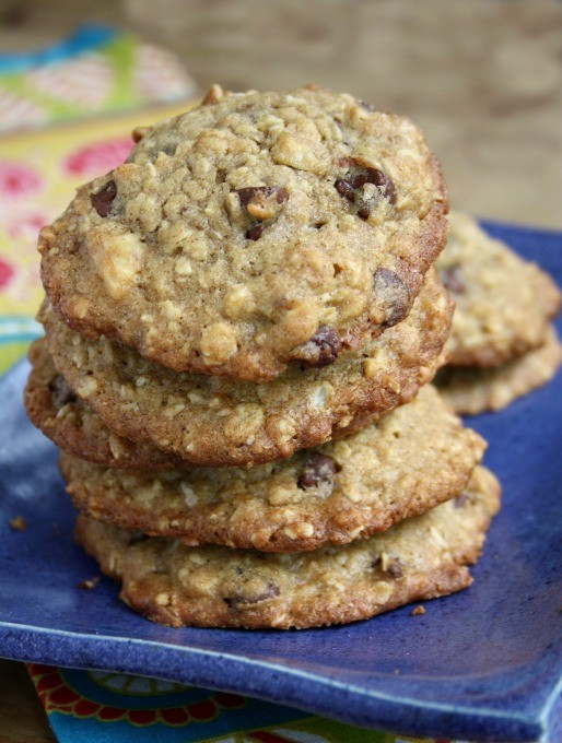 Healthy Oatmeal Molasses Cookies
 Cape Cod Oatmeal Chocolate Chip Cookies with a Healthy