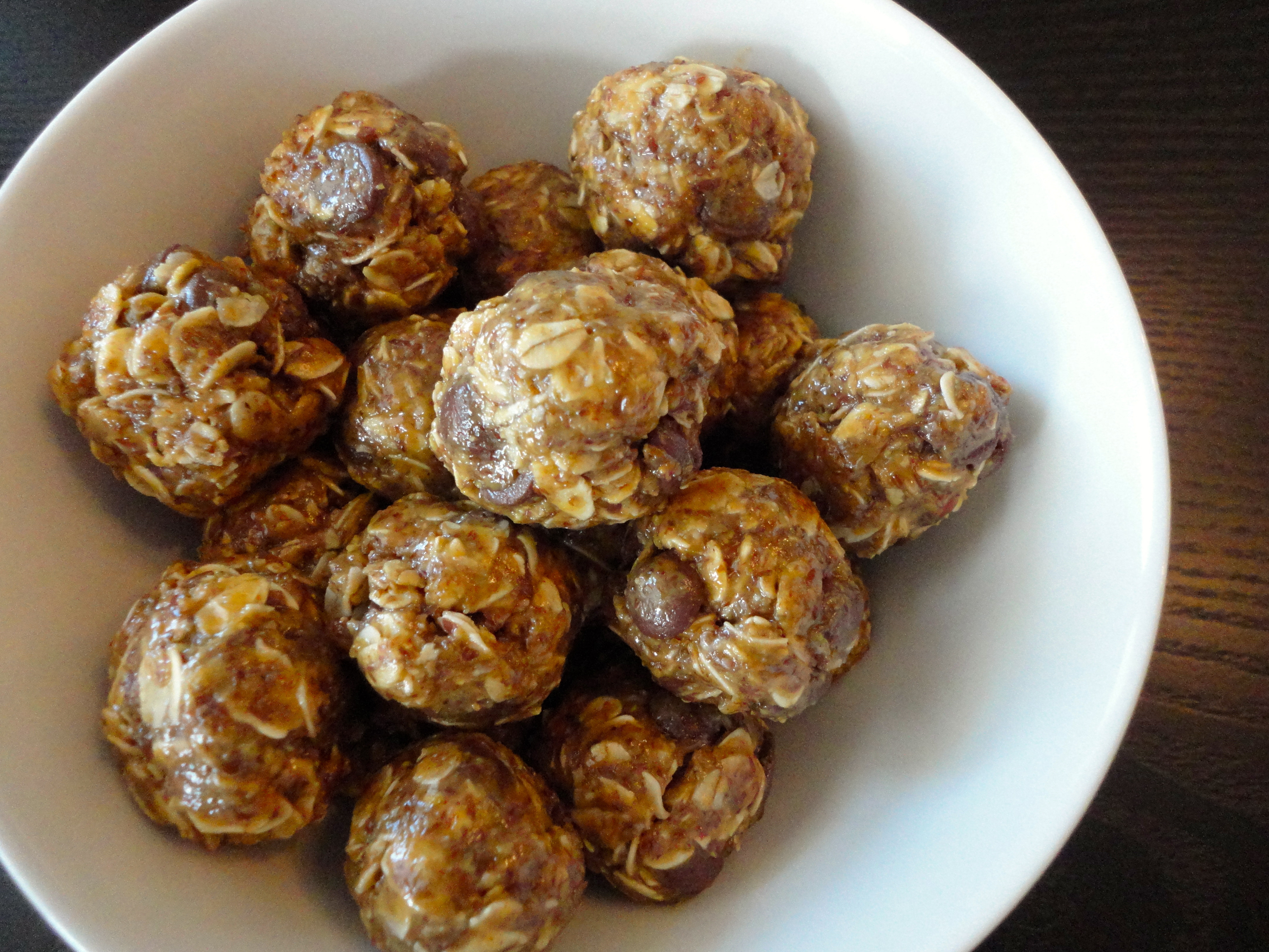 Healthy Oatmeal Snacks
 How To Snack Healthy Oatmeal Peanut Butter Chocolate