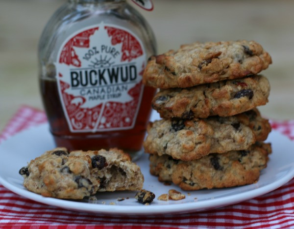 Healthy Oatmeal Walnut Cookies
 Healthy oat raisin walnut cookies