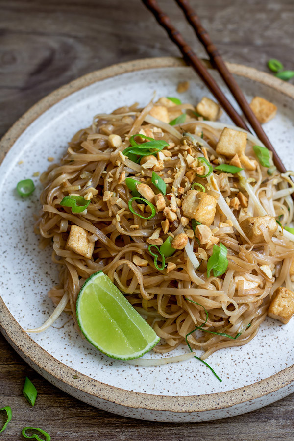 Healthy Pad Thai
 Favorite vegan pad Thai Choosingchia