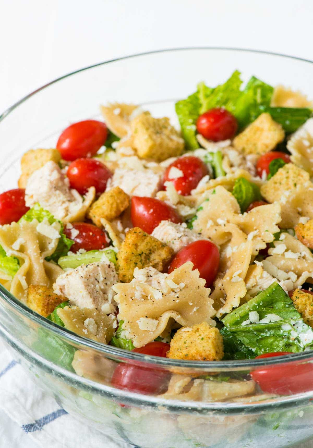 Healthy Pasta Salad With Chicken
 Chicken Caesar Pasta Salad
