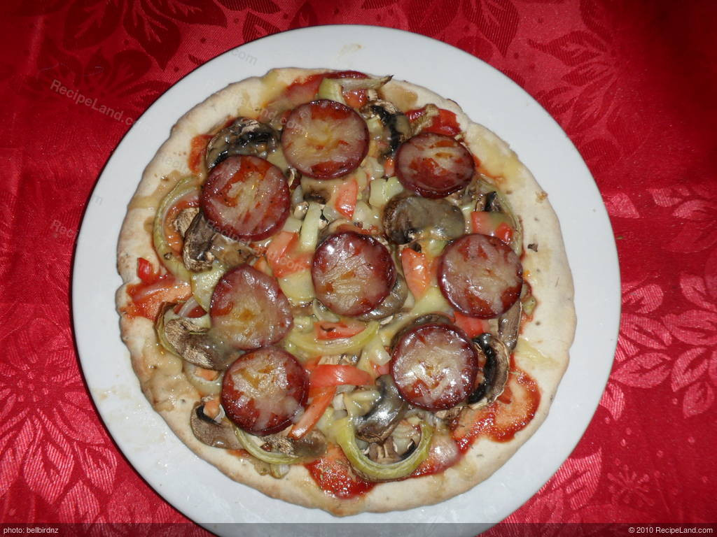 Healthy Pepperoni Pizza
 Healthy Pepperoni and Veggie Pizza Recipe