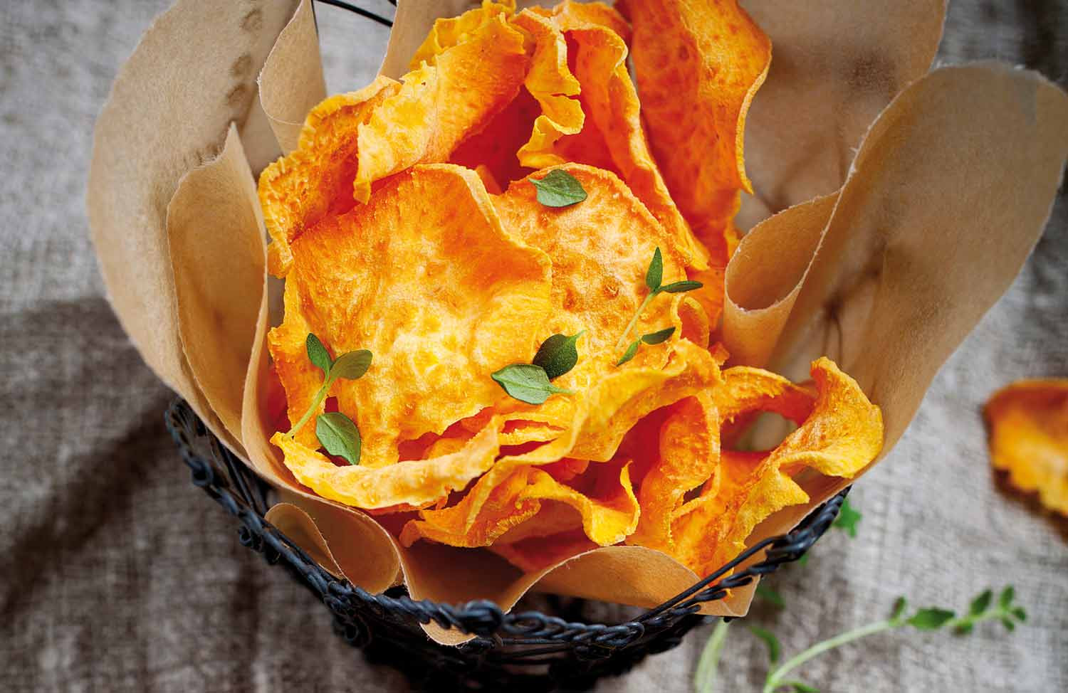 Healthy Potato Chips
 Healthy sweet potato chips with thyme and chilli salt