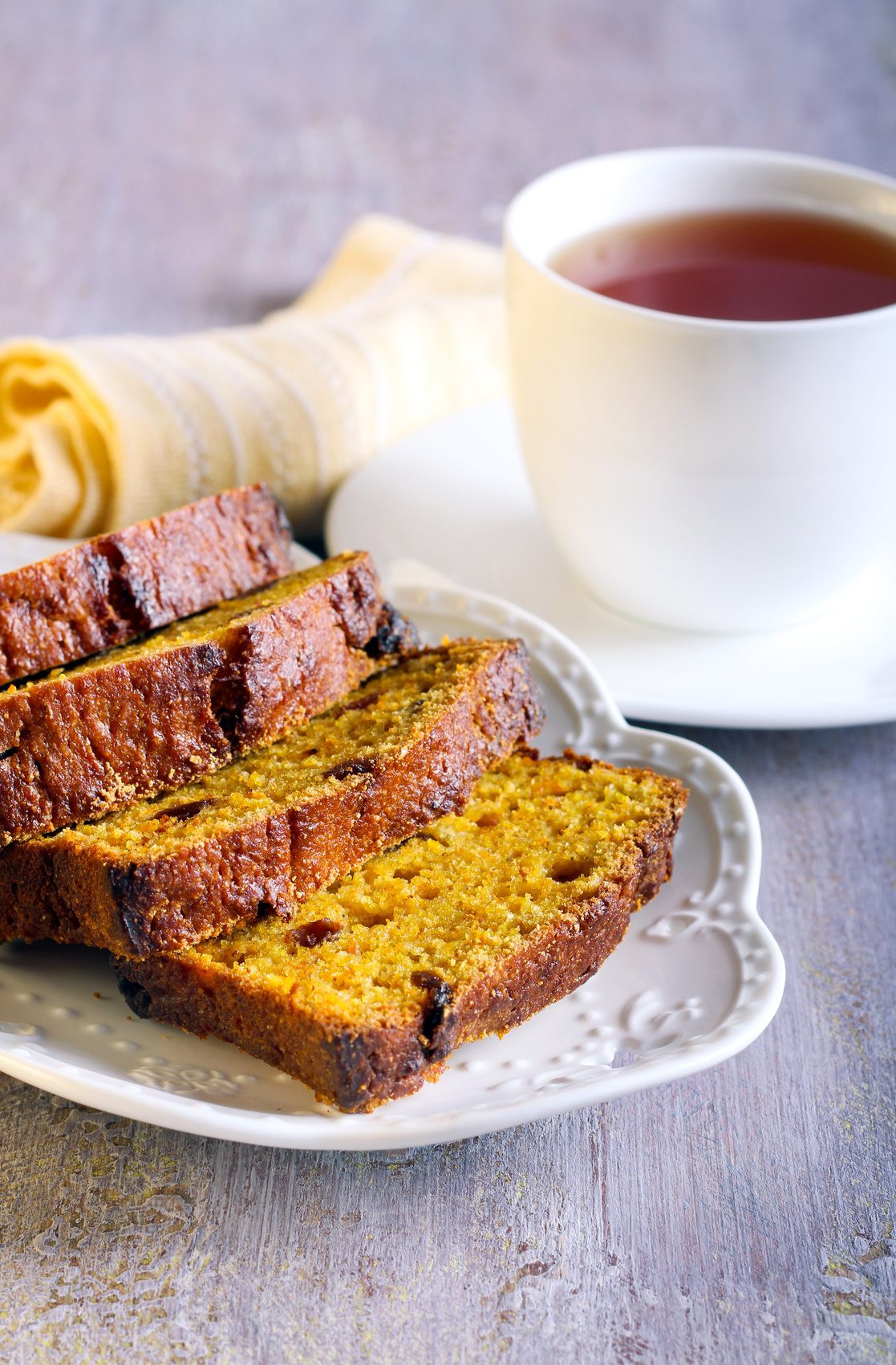 Healthy Pumpkin Apple Bread
 Healthy Pumpkin Bread with Apples and Raisins