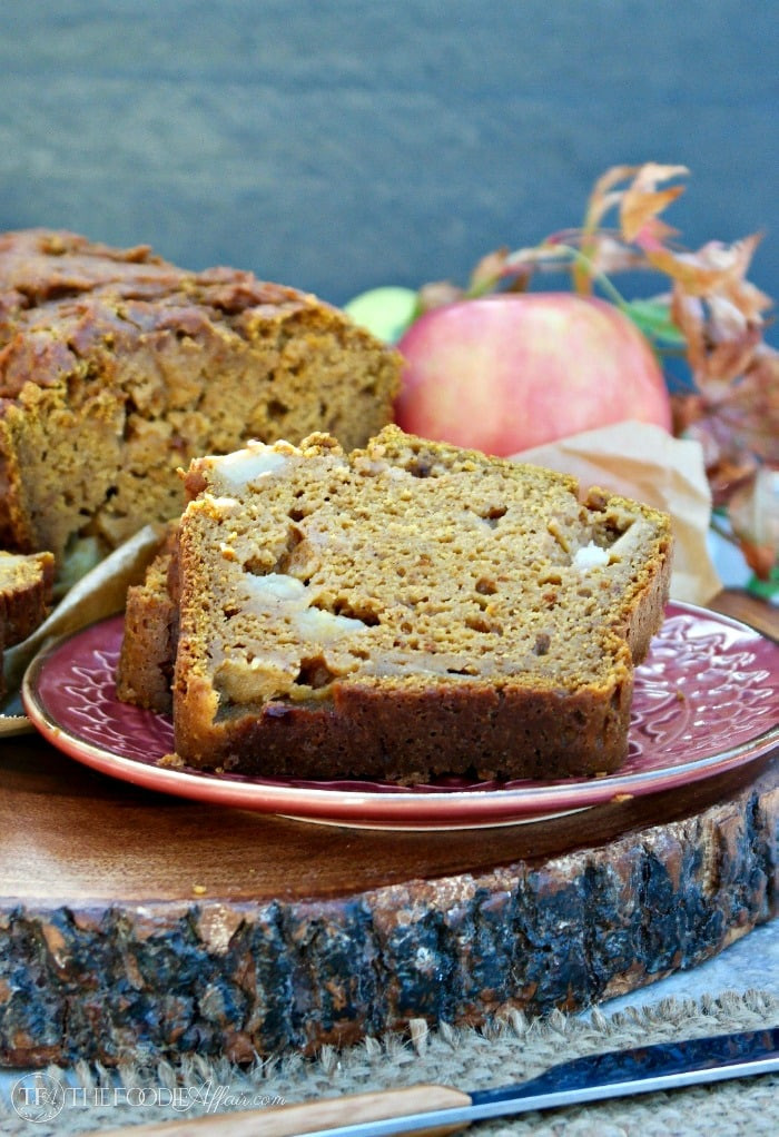 Healthy Pumpkin Apple Bread
 Whole Wheat Pumpkin Apple Bread