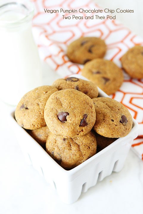 Healthy Pumpkin Cookies
 Healthy Pumpkin Chocolate Chip Cookies