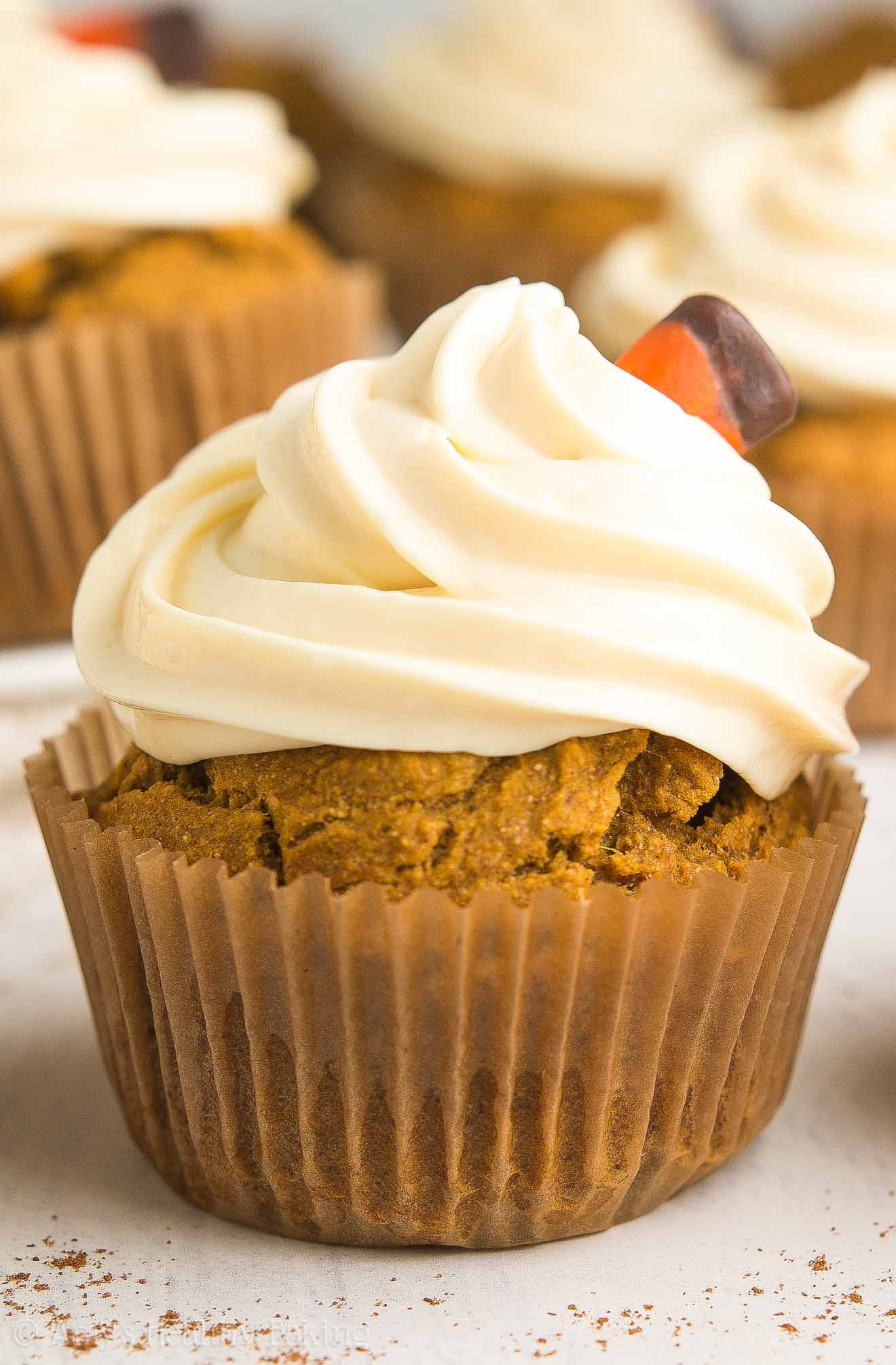 Healthy Pumpkin Cupcakes
 Healthy Pumpkin Cupcakes with Cream Cheese Frosting