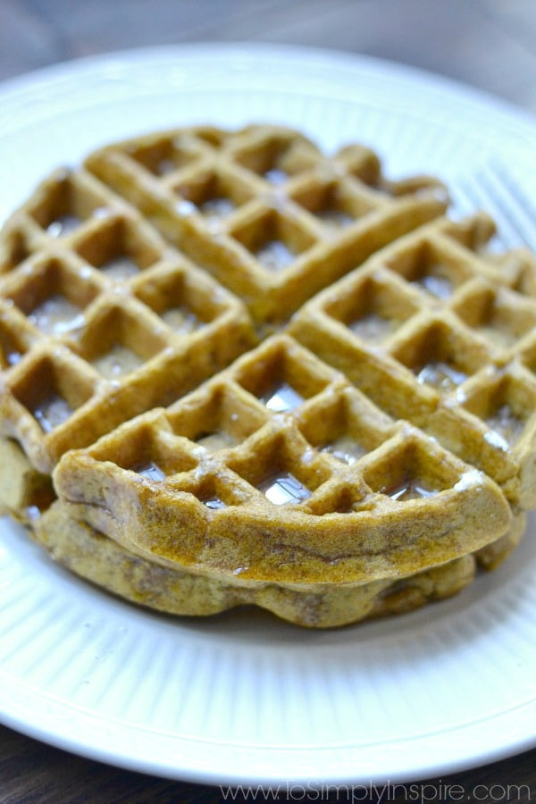 Healthy Pumpkin Waffles
 healthy pumpkin waffles