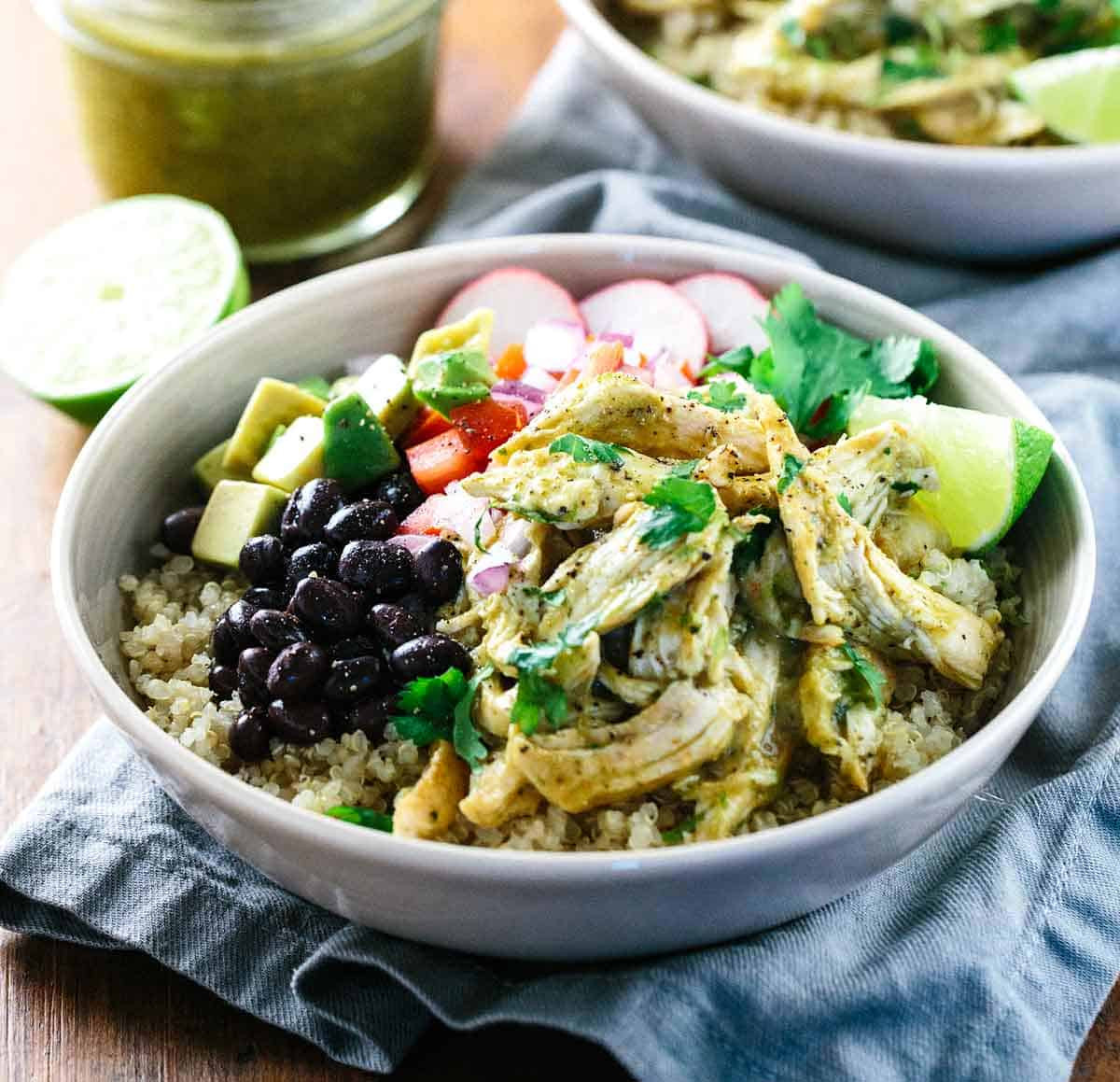 Healthy Quinoa Bowls
 Healthy Spicy Chicken Tomatillo Quinoa Bowls Recipe