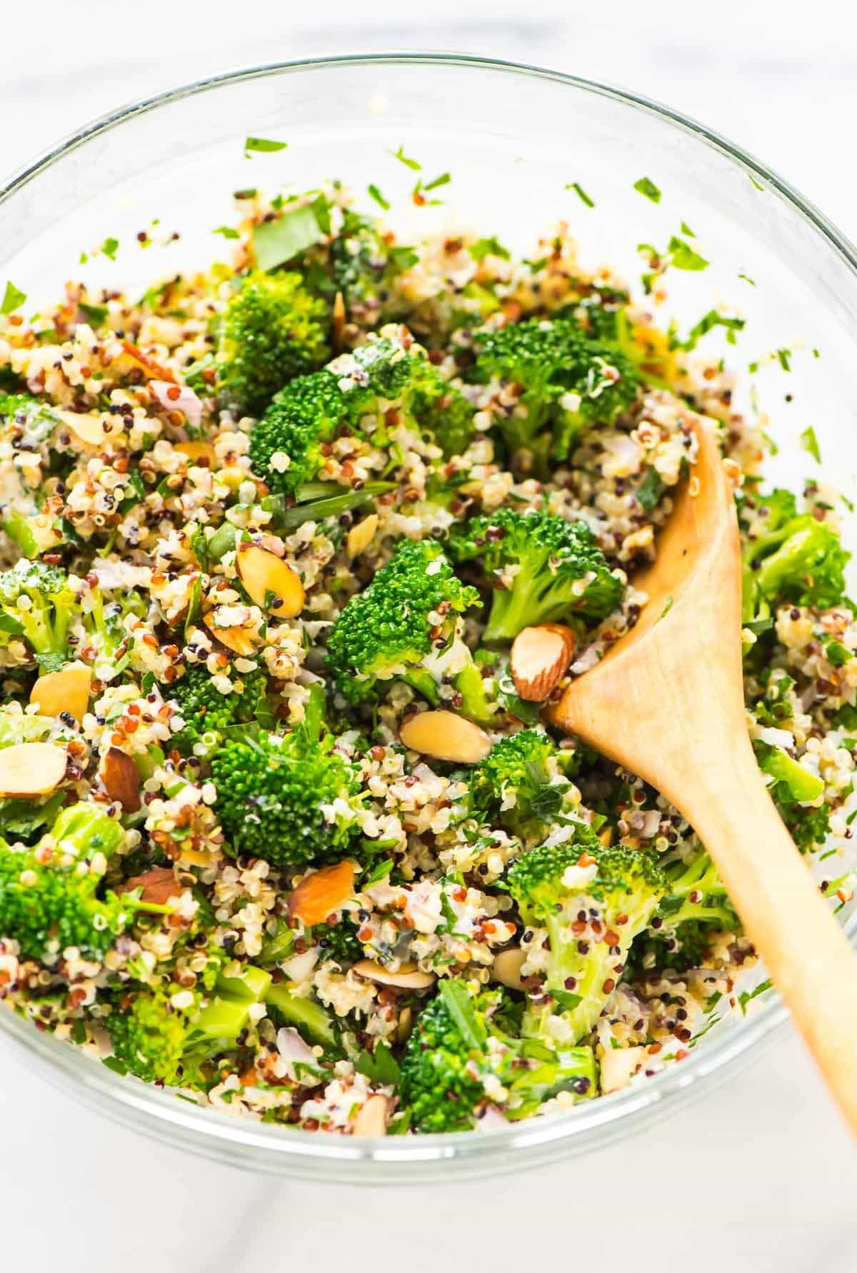 Healthy Quinoa Salad
 Broccoli Quinoa Salad with Creamy Lemon Dressing