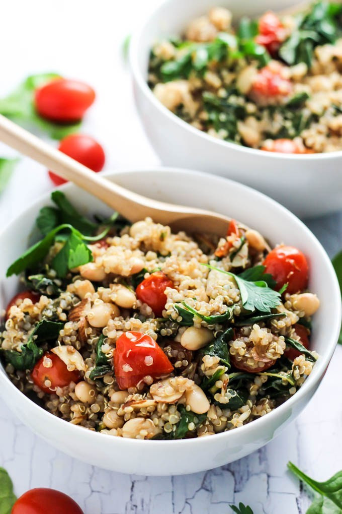 Healthy Quinoa Side Dish
 Easy Quinoa Salad with Tomatoes & Spinach