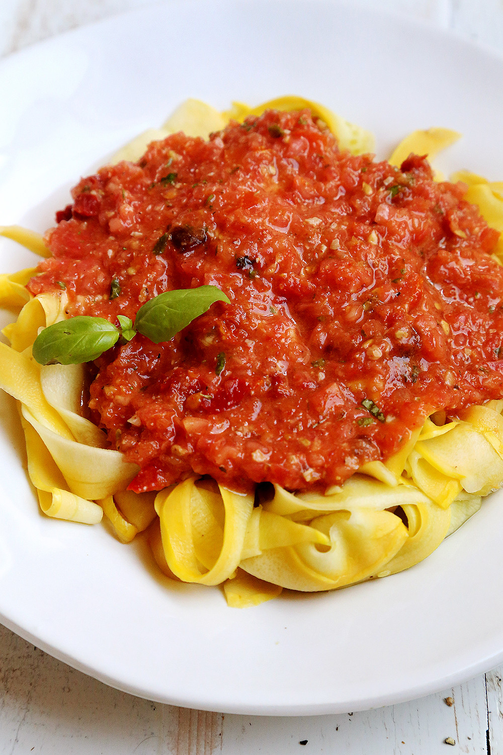 Healthy Raw Vegan Recipes
 Raw Vegan Marinara Sauce with Yellow Squash Fettuccine