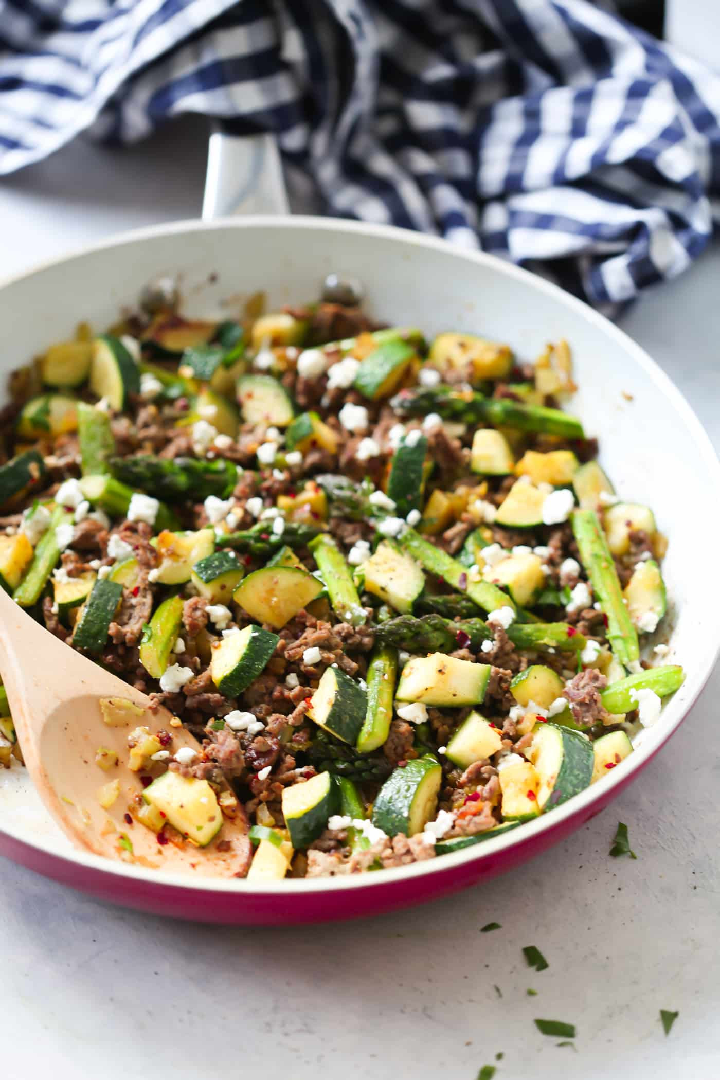 Healthy Recipe With Ground Beef
 Ground Beef Veggie Skillet Recipe Primavera Kitchen