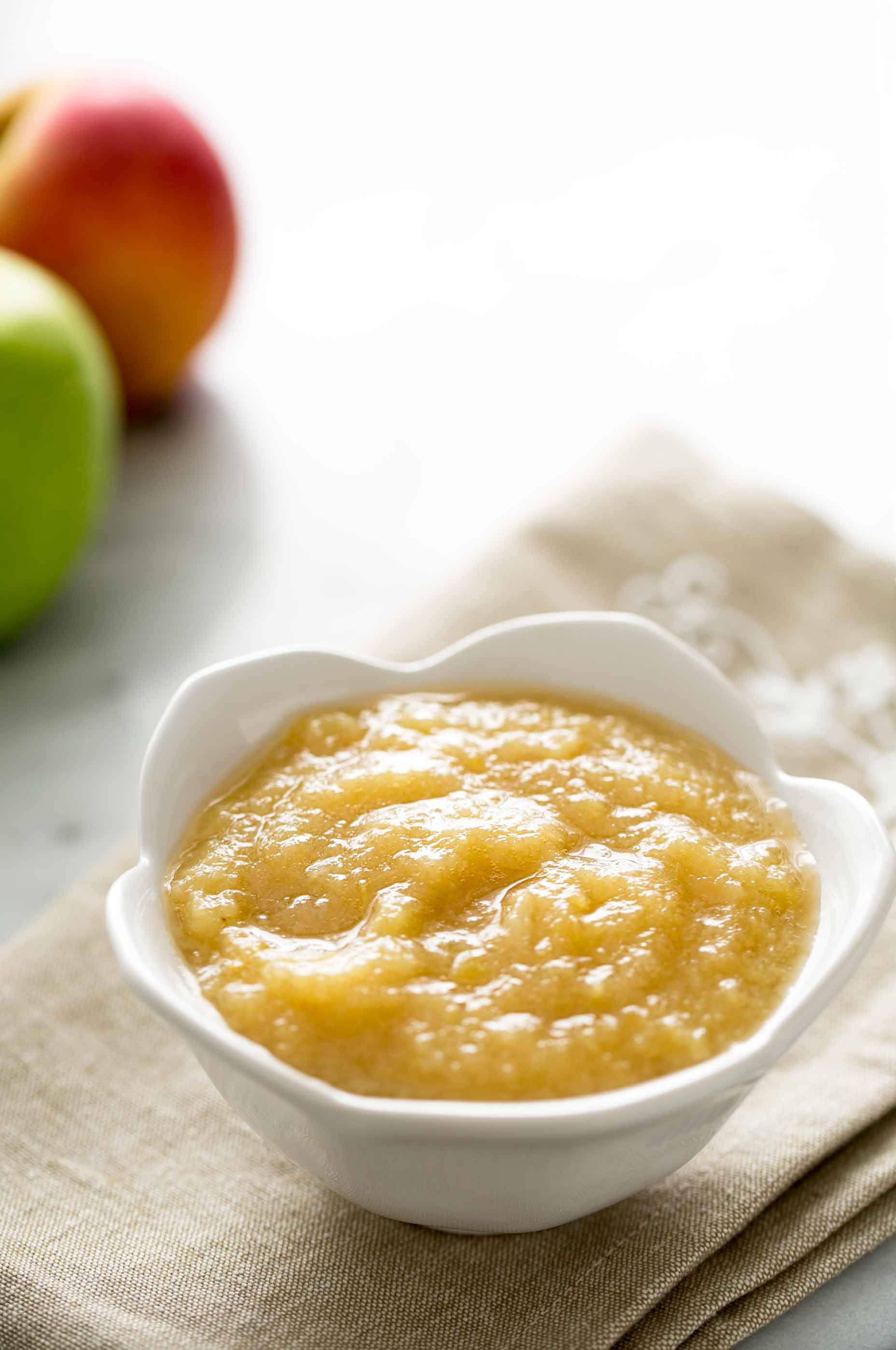 Healthy Recipes Using Applesauce
 Homemade Applesauce