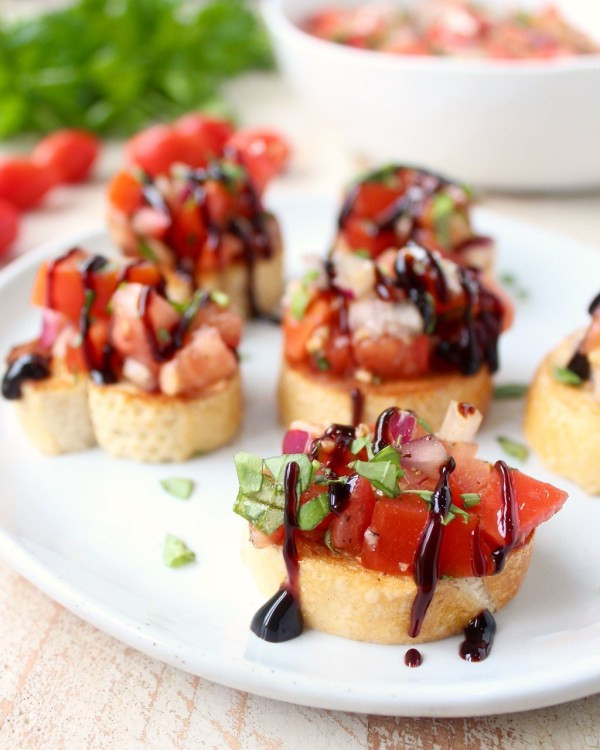 Healthy Restaurant Appetizers
 Tomato Basil Bruschetta Recipe WhitneyBond