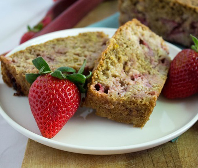 Healthy Rhubarb Bread
 Healthy Strawberry Rhubarb Bread Almond Breeze