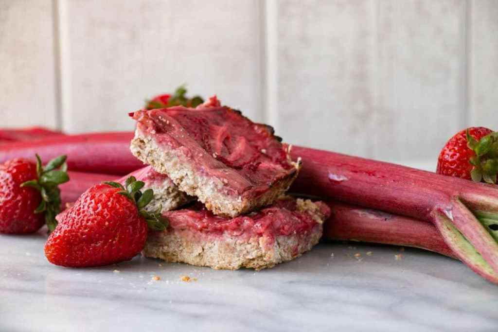 Healthy Rhubarb Desserts
 Healthy Strawberry Rhubarb Oat Bars My Kitchen Love