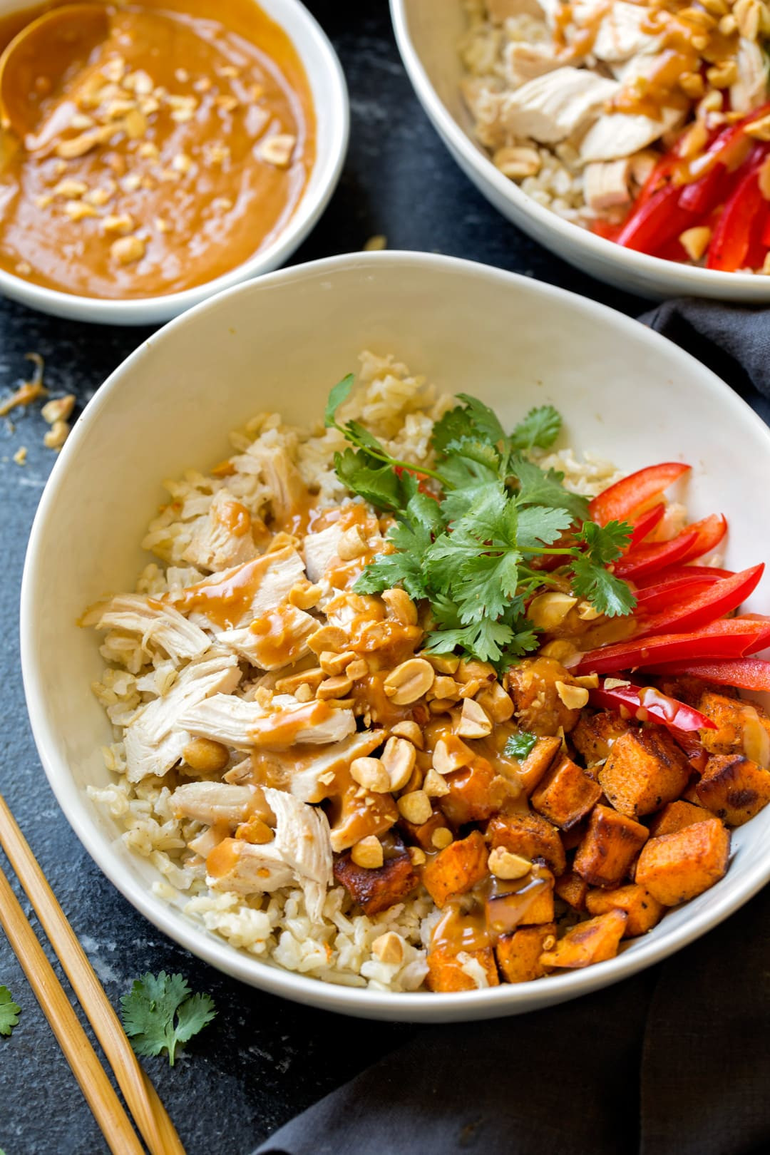 Healthy Sauces For Chicken And Rice
 Chicken Bowls Veggie Brown Rice and Peanut Sauce