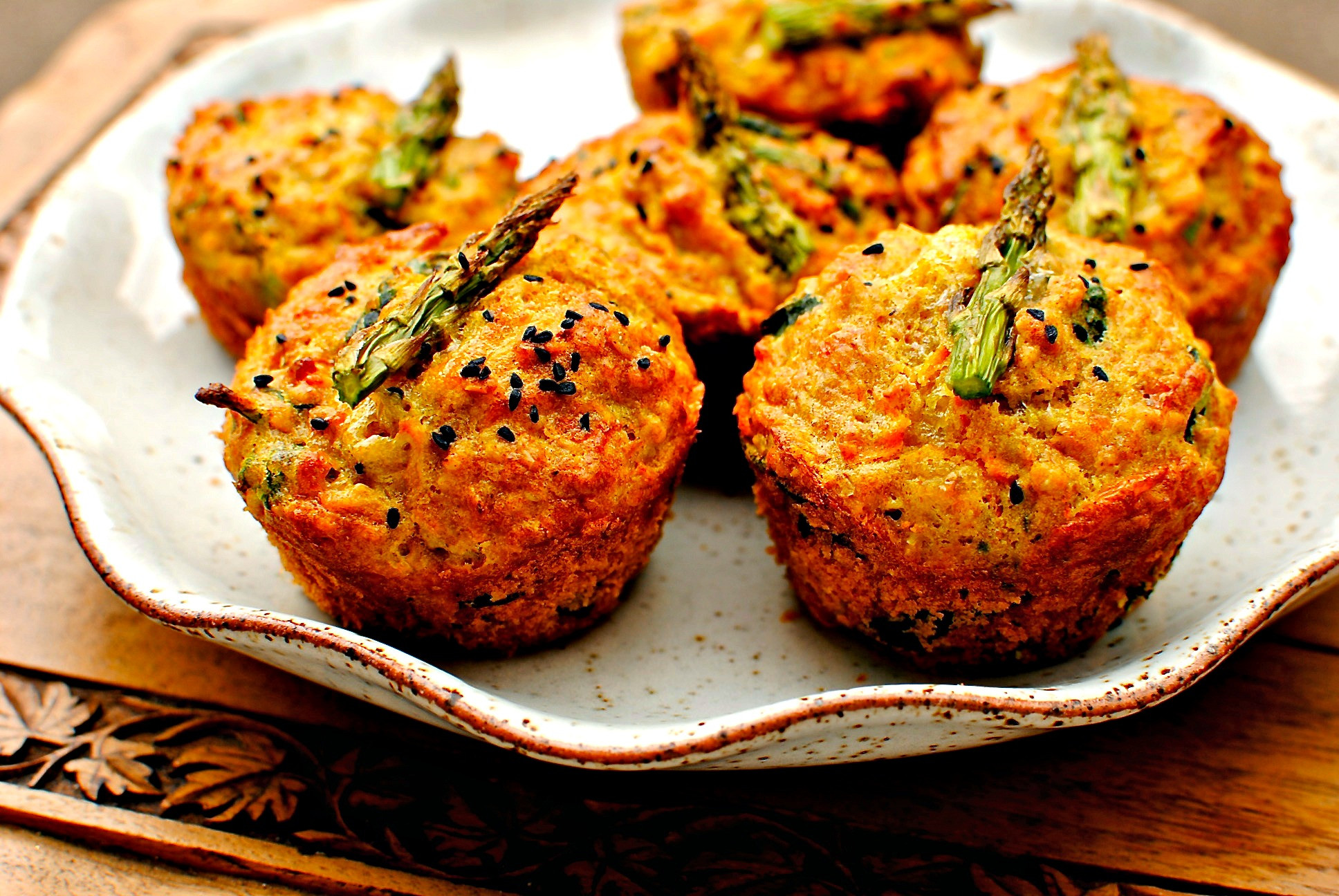 Healthy Savoury Breakfast Muffins
 Sunny Spring Ve able Breakfast Muffins