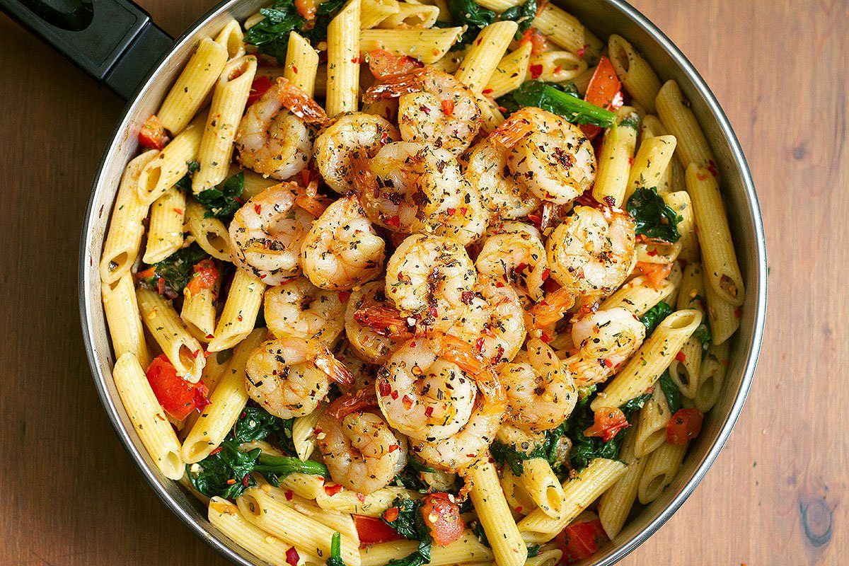 Healthy Shrimp And Pasta Recipes
 Shrimp Pasta Recipe with Tomato and Spinach — Eatwell101