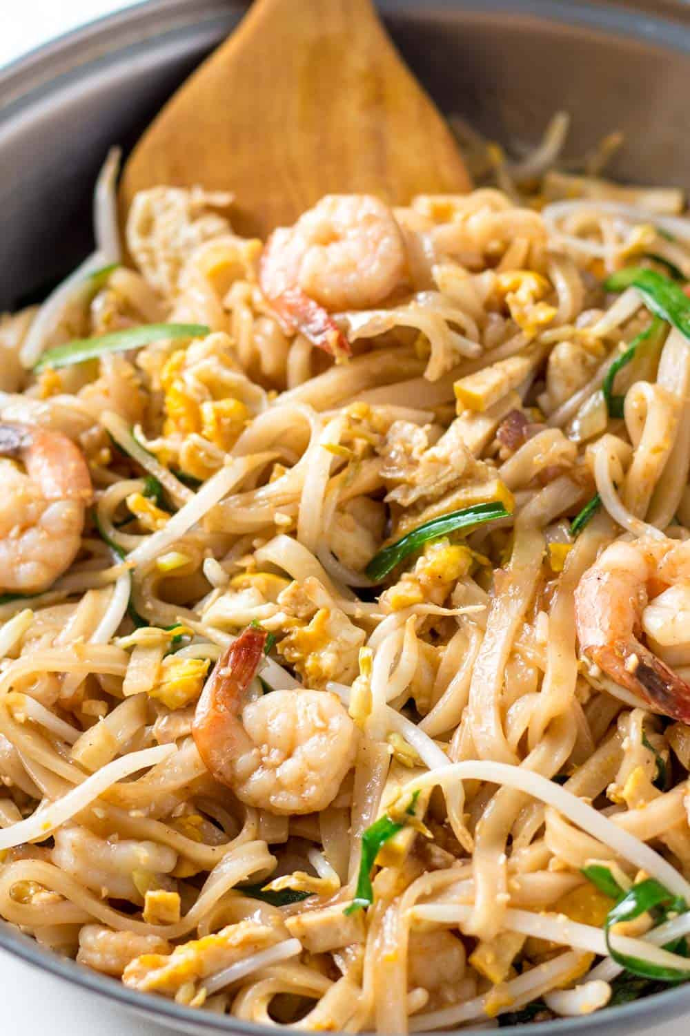 Healthy Shrimp Pad Thai Recipe
 The Best Shrimp Pad Thai Recipe – LeelaLicious