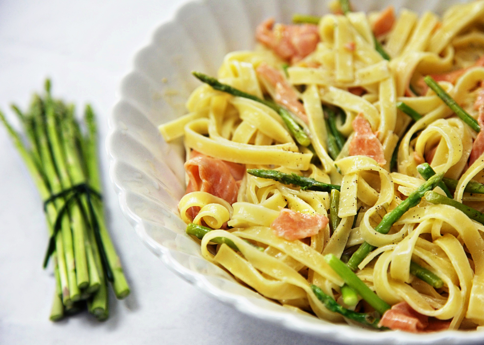 Healthy Smoked Salmon Pasta
 Quick & Healthy Pasta Asparagus & Smoked Salmon Recipe