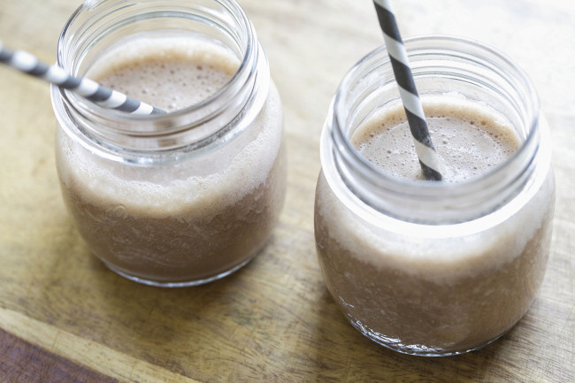 Healthy Smoothies With Almond Milk
 Healthy Cocoa Banana Almond Smoothie