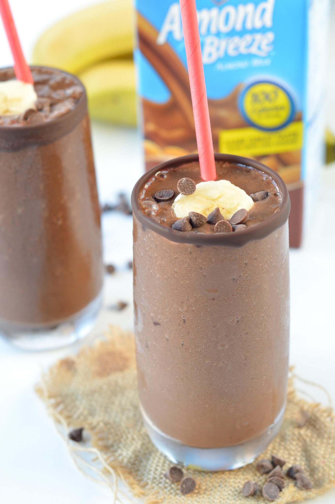 Healthy Smoothies With Almond Milk
 Healthy Chocolate banana smoothie