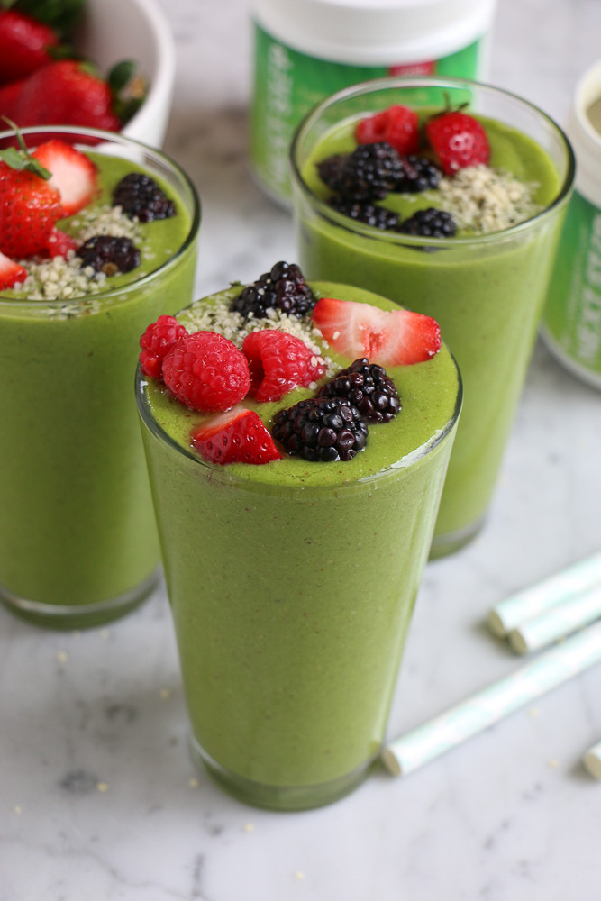Healthy Smoothies With Spinach
 Spinach Berry Smoothie • Hip Foo Mom