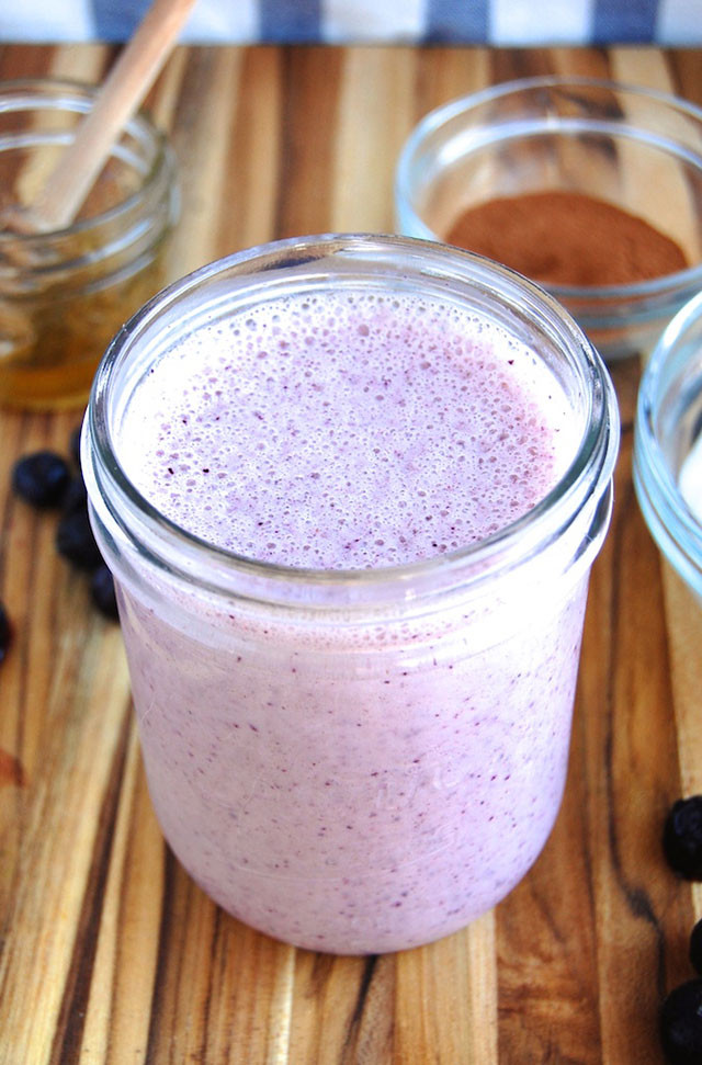 Healthy Smoothies With Yogurt
 healthy blueberry smoothie with greek yogurt