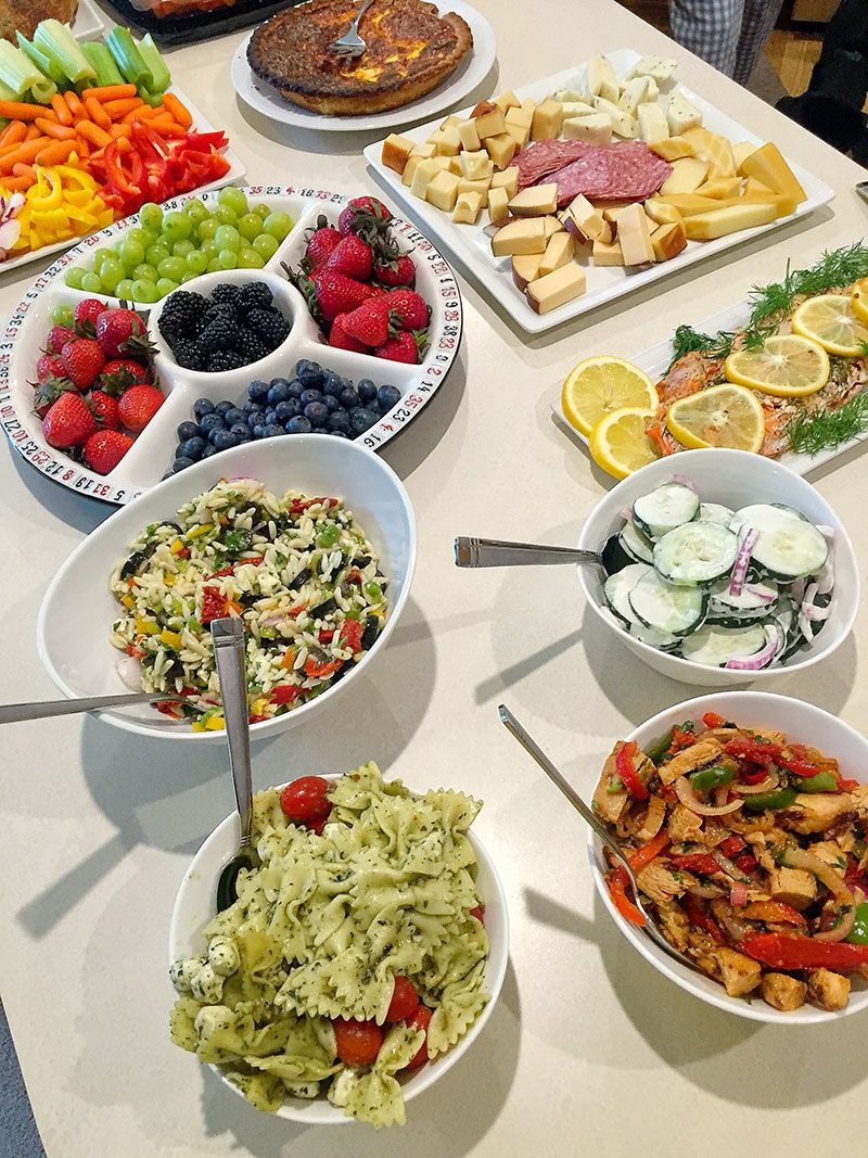 Healthy Snacks For Game Night
 Five Delicious Food Ideas For A Girl’s Game Night Buffet