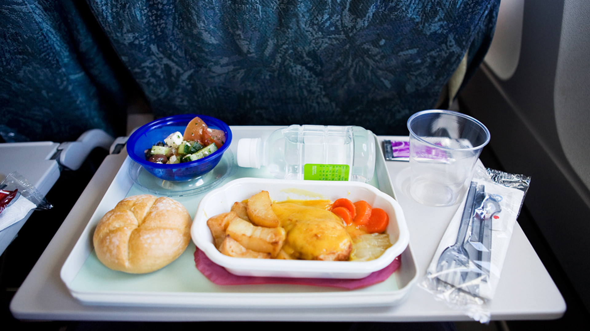 Healthy Snacks For International Flights
 Study reveals the dirtiest places on an airplane TODAY