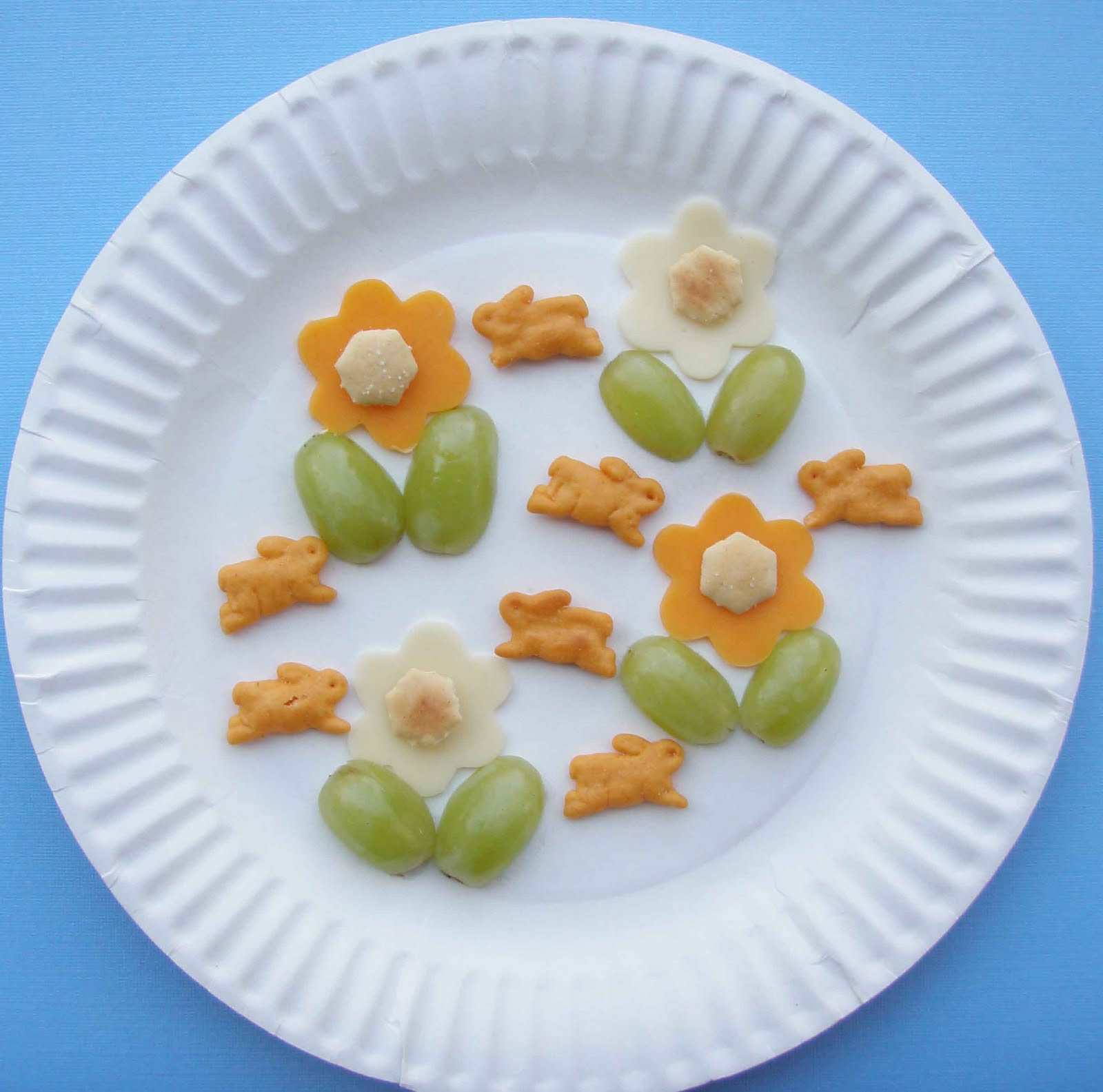 Healthy Snacks For Preschoolers
 Crack of Dawn Crafts Growing a Garden Healthy Preschool Snack