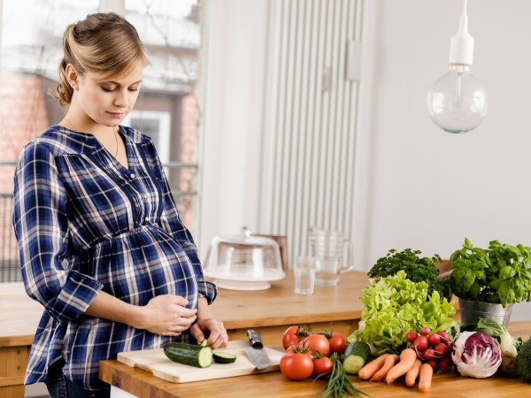 Healthy Snacks To Eat While Pregnant
 Pregnancy Superfoods What To Eat When You are Pregnant