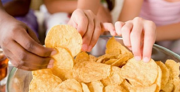 Healthy Snacks To Replace Chips
 How To Replace All Your Unhealthy Snacks Without