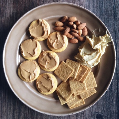 Healthy Snacks While Breastfeeding
 Quick Healthy Snacking While Breastfeeding Pumping at Work