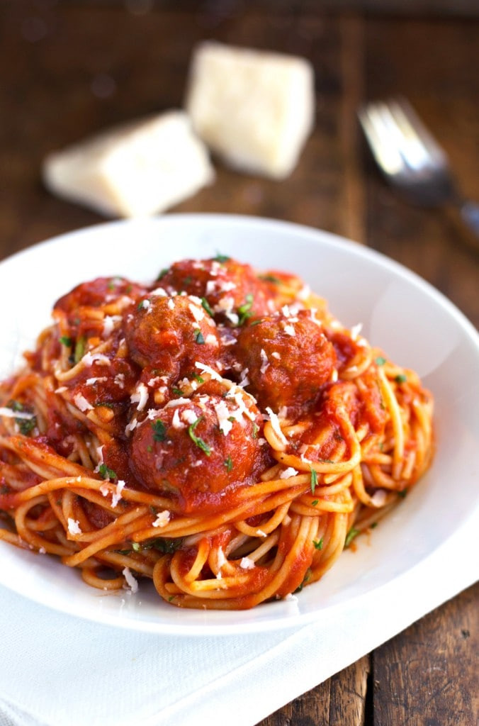 Healthy Spaghetti And Meatballs
 Skinny Spaghetti and Meatballs Pinch of Yum