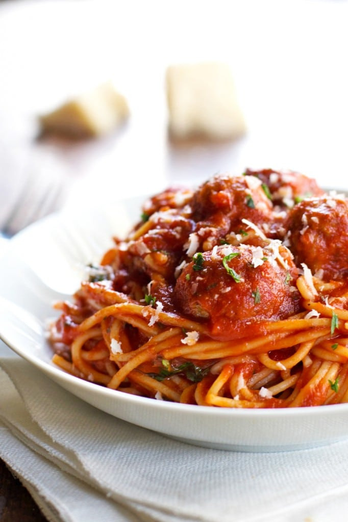 Healthy Spaghetti And Meatballs
 Skinny Spaghetti and Meatballs Pinch of Yum