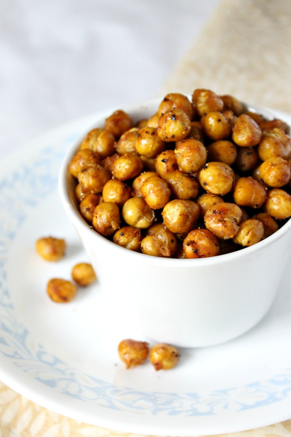 Healthy Spicy Snacks
 Spicy Roasted Chickpeas