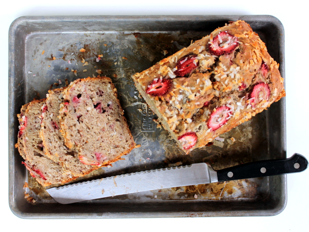 Healthy Strawberry Bread
 Strawberry Coconut Chia Seed Banana Bread