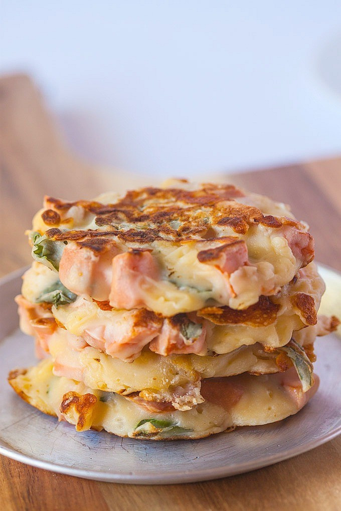 Healthy Sweet Potato Pancakes
 Healthy Sweet potato and cheddar pancakes