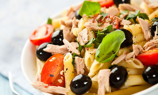 Healthy Tuna Pasta Salad
 Light and Healthy Tuna Pasta Salad