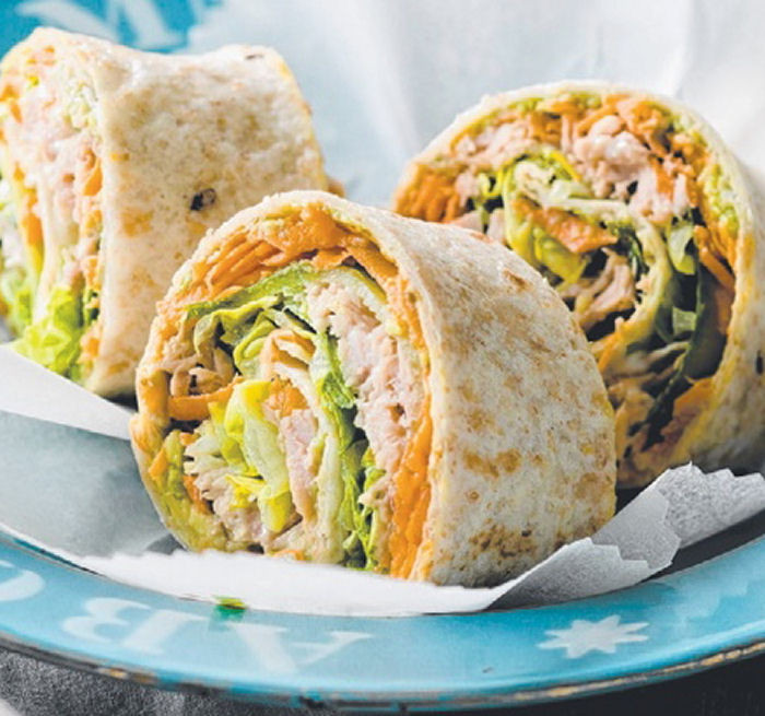 Healthy Tuna Snacks
 Tuna & Salad Rolls