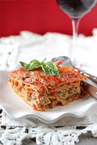 Healthy Turkey Lasagna
 Healthy Lasagne Recipe with Turkey Pesto & Peppers