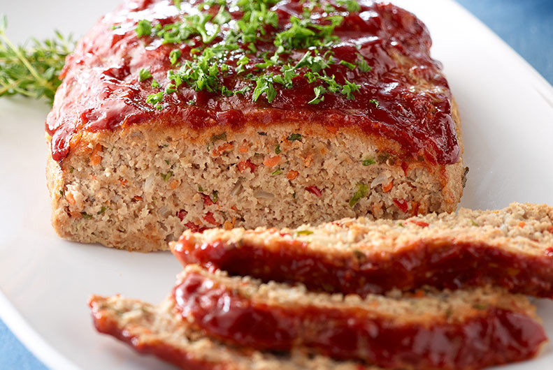 Healthy Turkey Meatloaf With Oatmeal
 Easy Ground Turkey Meatloaf
