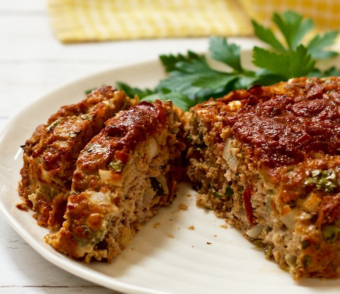 Healthy Turkey Meatloaf With Oatmeal
 turkey meatloaf with oatmeal and salsa